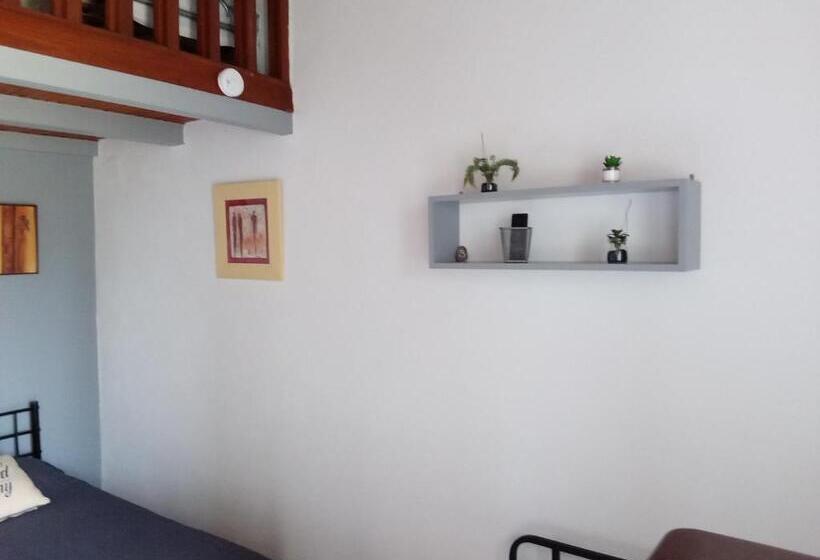 旅馆 Le H De Sernhac