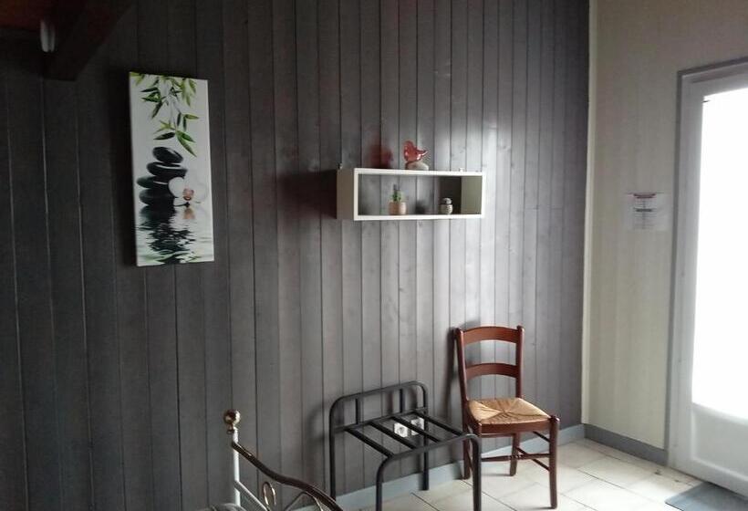 旅馆 Le H De Sernhac