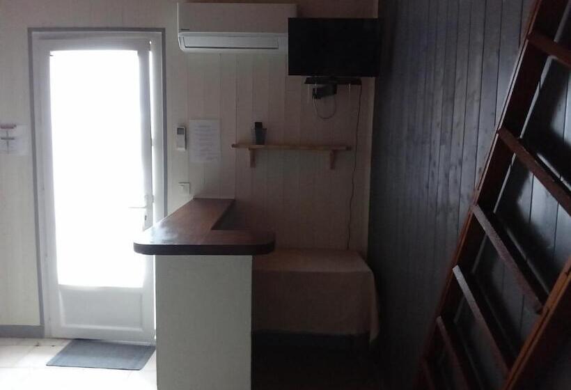 旅馆 Le H De Sernhac