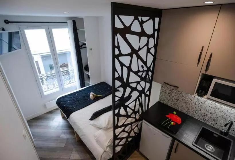 Beatrice Et Emmanuel Meublé Eiffel