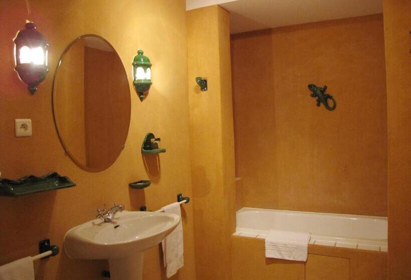 膳宿费 Domaine De Coussères