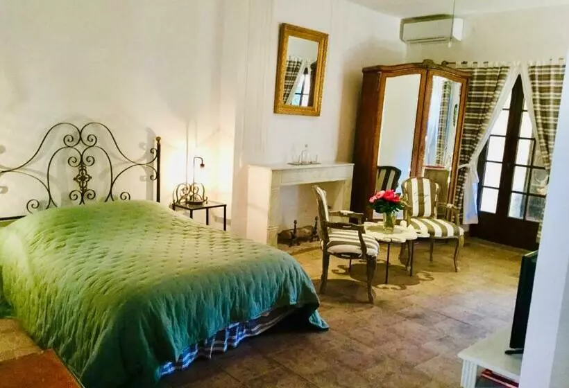 ペンション La Vieille Demeure