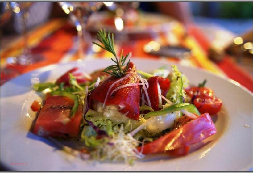 Пансион Le Relais Des Dentelles