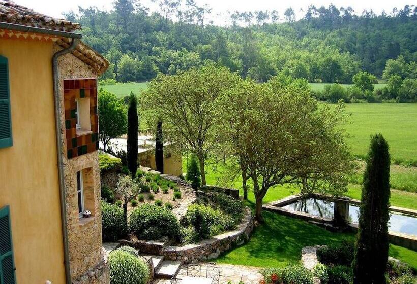 펜션 Une Campagne En Provence