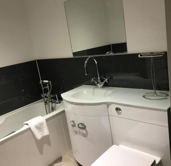 旅馆 The Red Lion Inn