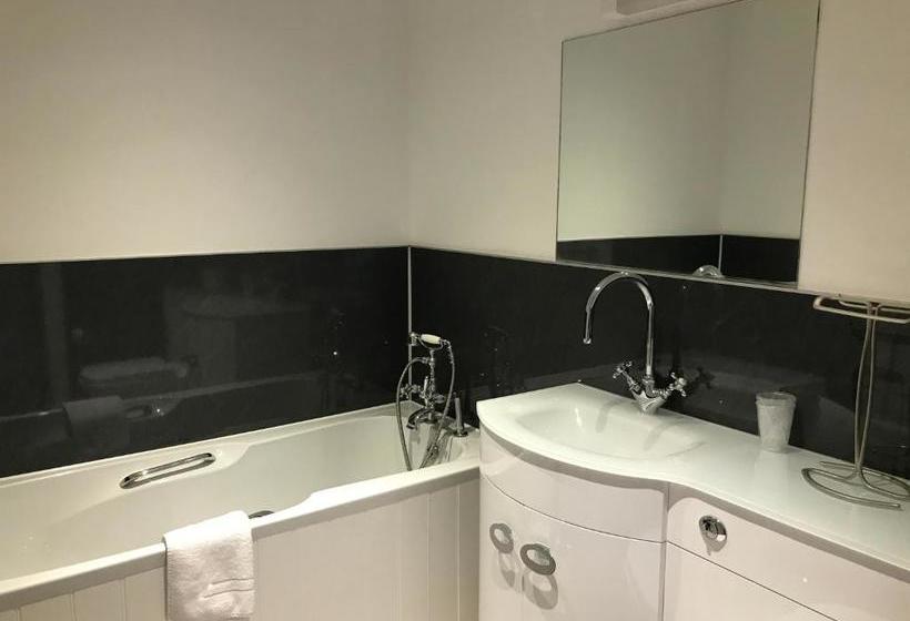 旅馆 The Red Lion Inn