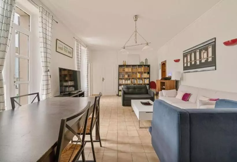 Alexandra Apartments