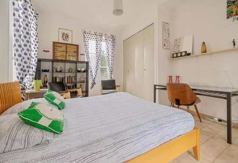 Alexandra Apartments