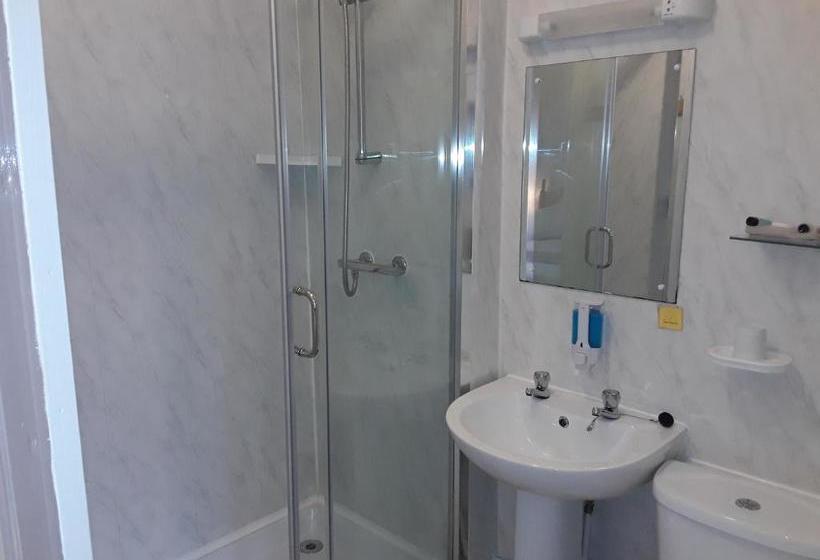 تختخواب و صبحانه Three Palms