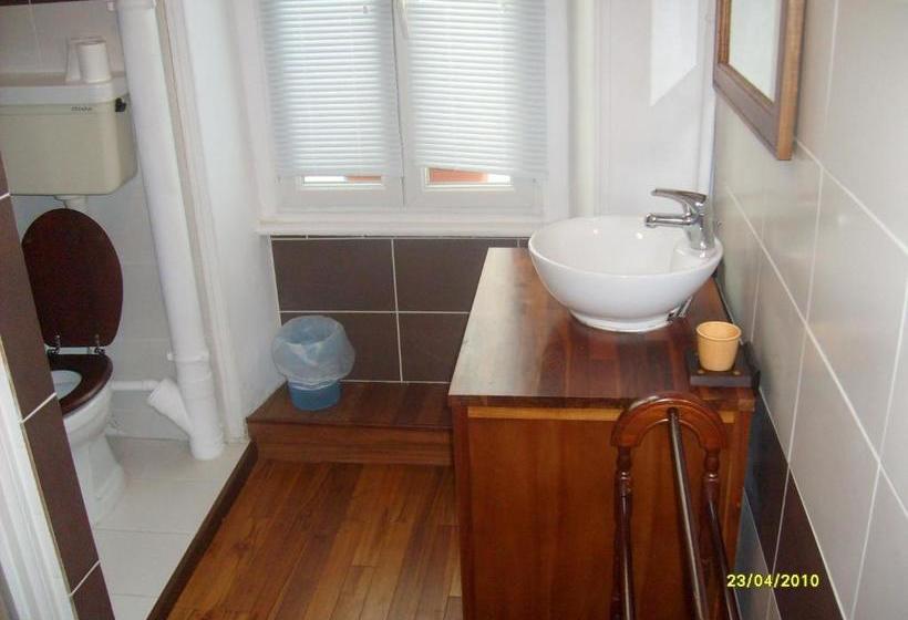 ペンション La Chaloupe