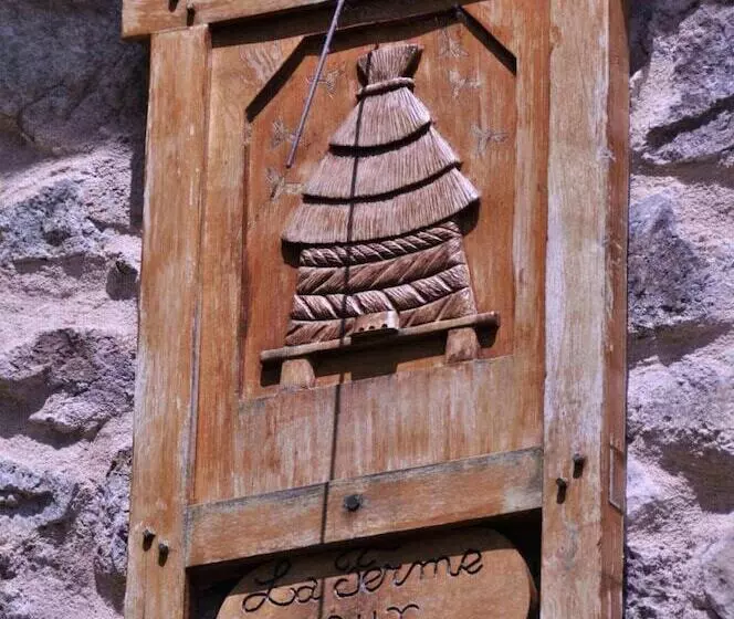 Majatalo La Ferme Aux Abeilles