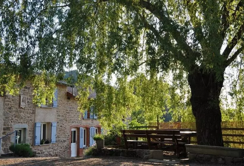 Majatalo La Ferme Aux Abeilles