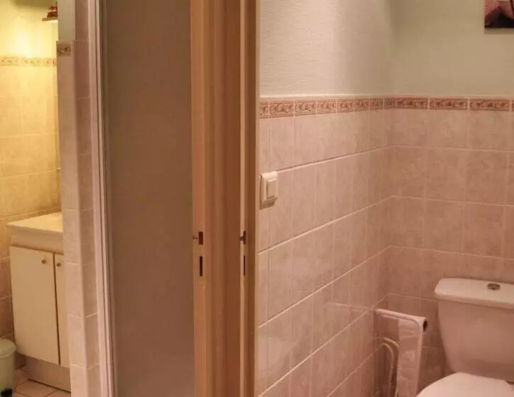 Majatalo La Ferme Aux Abeilles