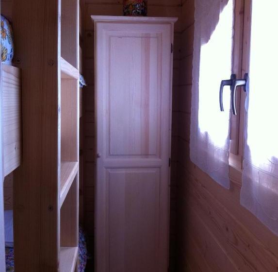 פנסיון Le Castel Du Mont Boisé