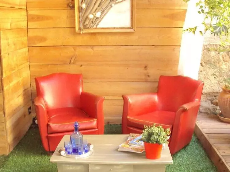 Majatalo Le Paillé De Torreilles