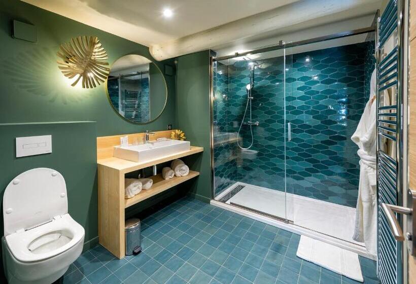 Pensionat Les Chambres De L Oustalet, Chambres D Hôtes Et Restaurant étoilé