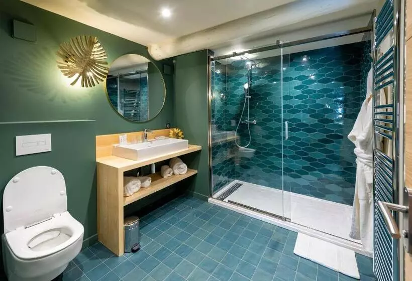 ペンション Les Chambres De L Oustalet, Chambres D Hôtes Et Restaurant étoilé