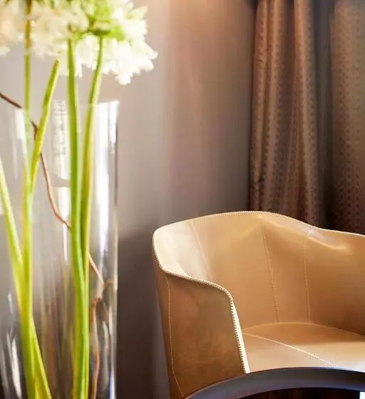 ペンション Les Chambres De L Oustalet, Chambres D Hôtes Et Restaurant étoilé