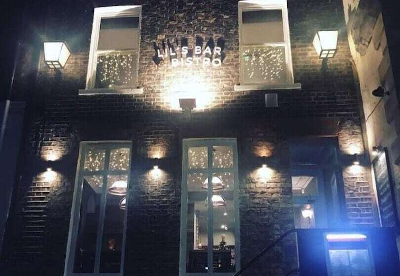 بنسيون Lil S Bar And Bistro