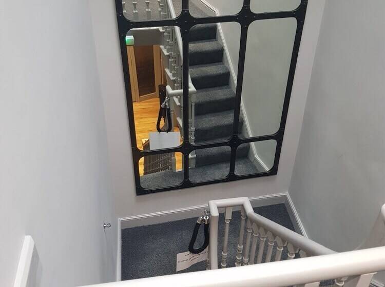 بنسيون Lil S Bar And Bistro