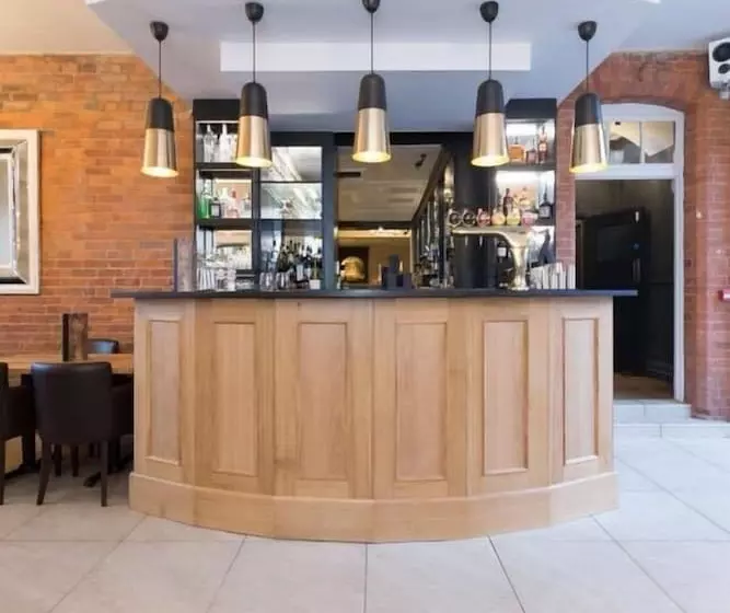 The Wheatsheaf Hotel, Sandbach