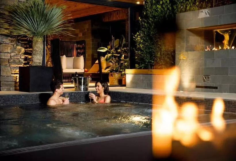 Lanelay Hall Hotel & Spa