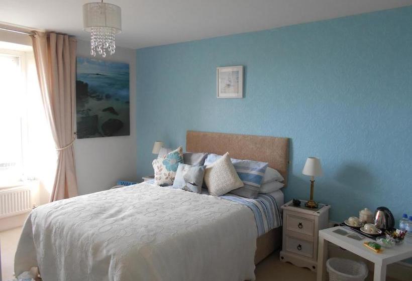 펜션 Hendre Clochydd Hall