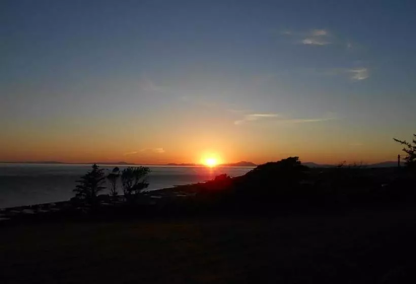 Majatalo Hendre Clochydd Hall