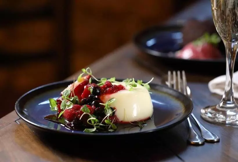 ユースホステル Horse And Groom