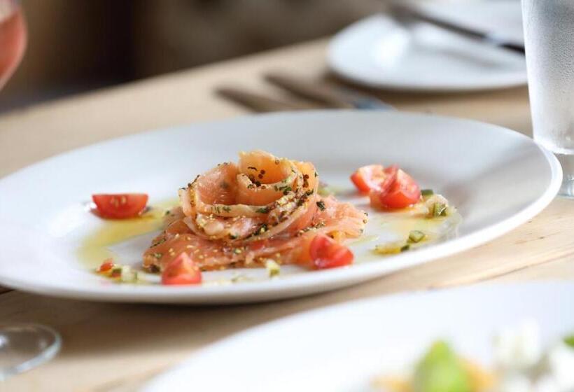 فندق صغير Horse And Groom