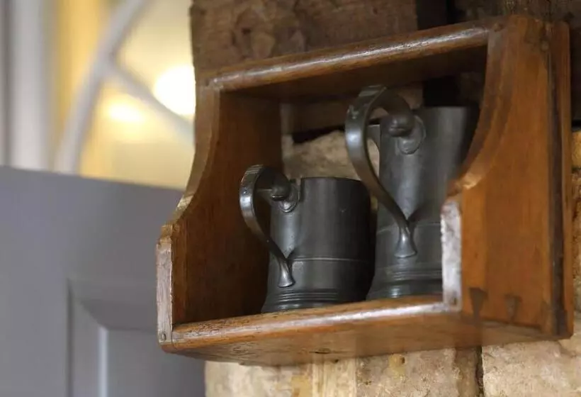 ユースホステル Horse And Groom