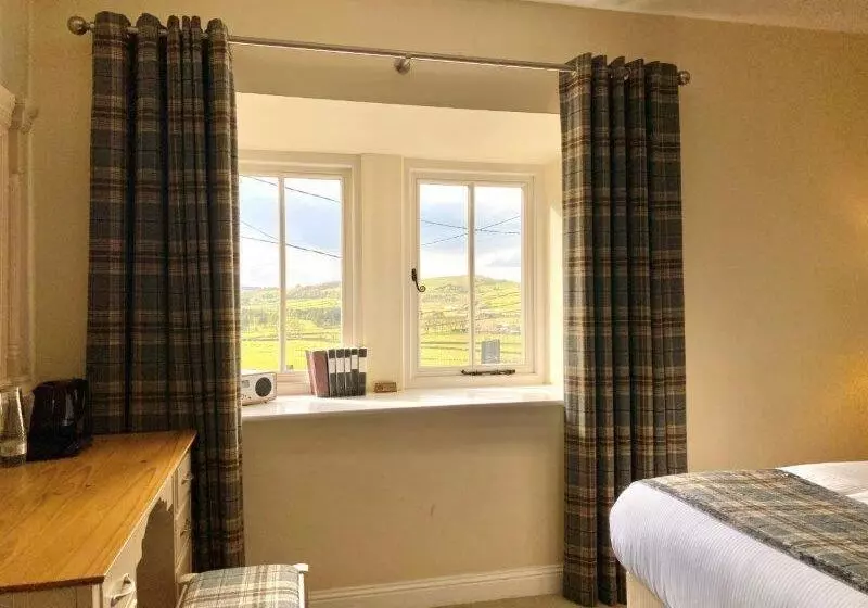 ユースホステル The Alma Inn