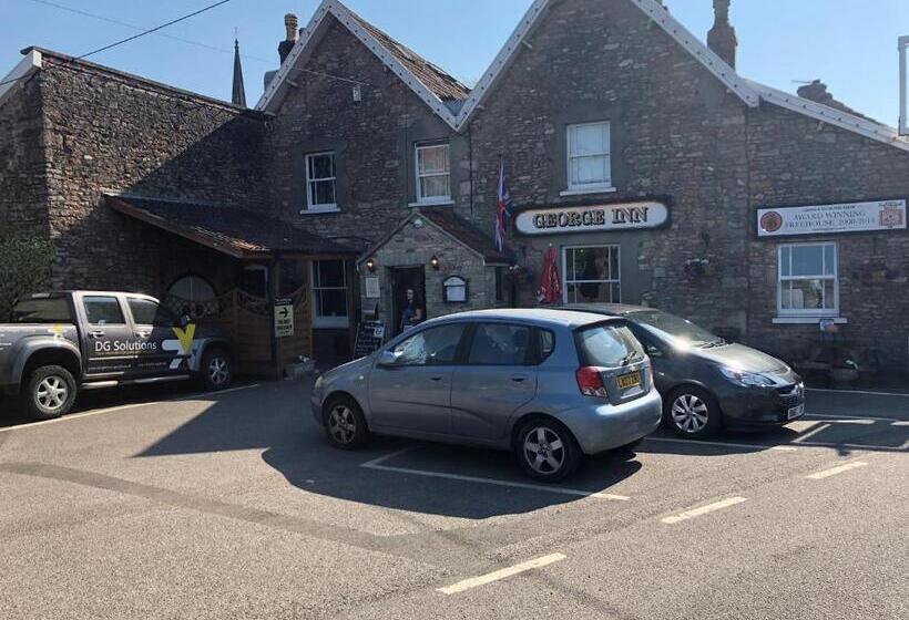הוסטל The George Inn