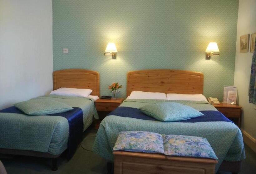 בית מלון כפרי River