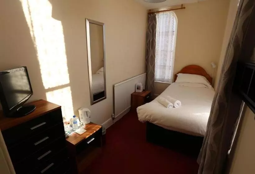 Majatalo Bridge Guest House