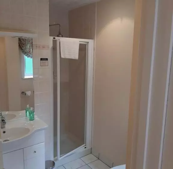 Majatalo The Pilgrim S Guest House