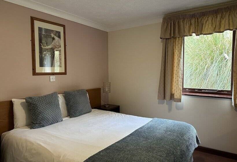 ユースホステル Farmhouse Inn