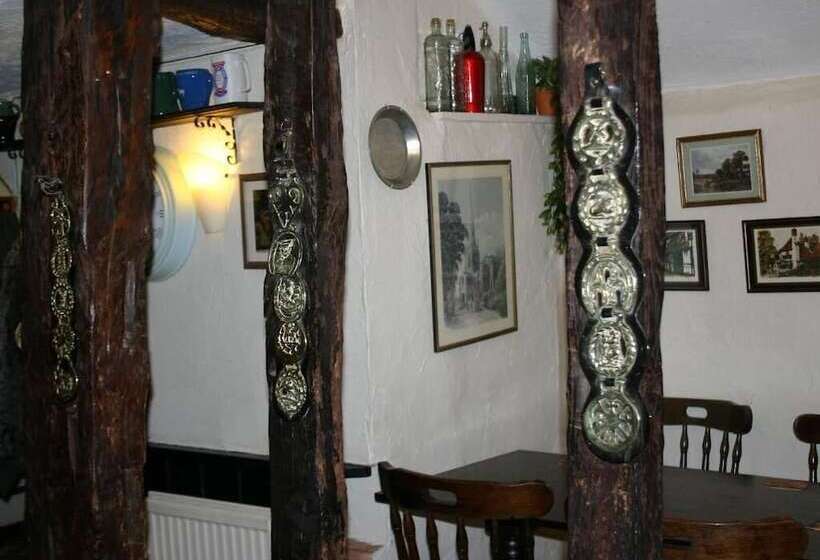 ユースホステル Farmhouse Inn