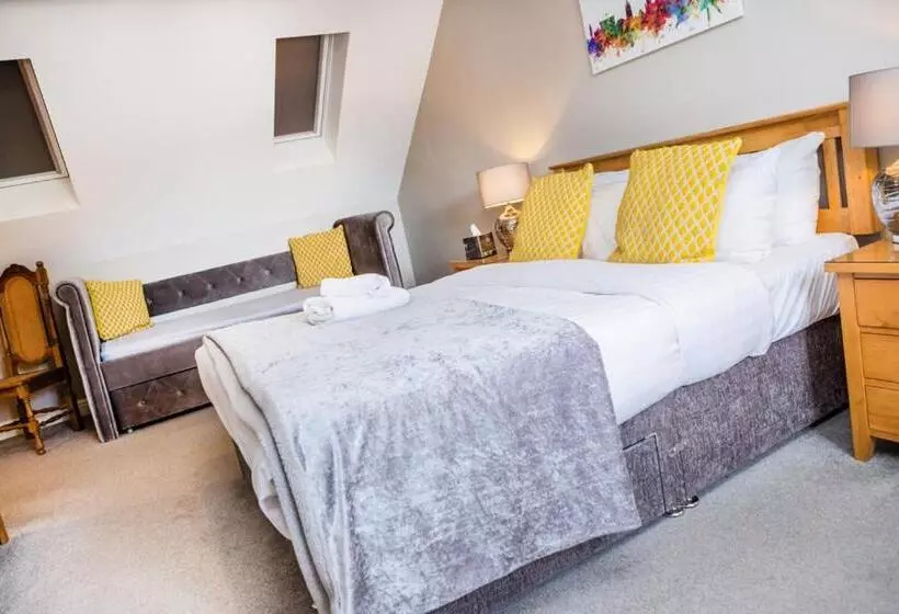 هاستل The Black Swan Inn