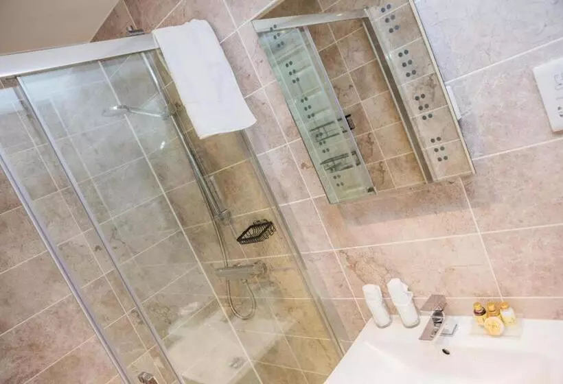 هاستل The Black Swan Inn