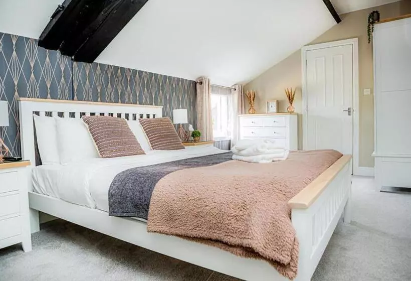 هاستل The Black Swan Inn