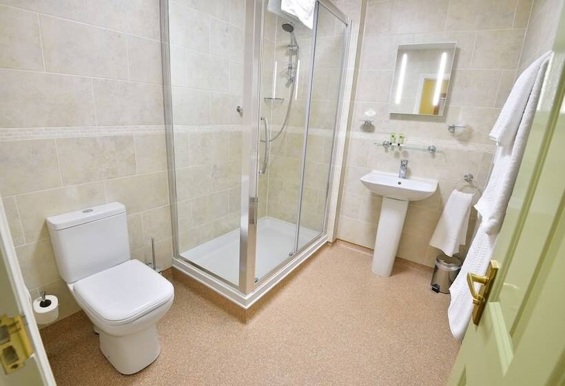 ユースホステル The Green Dragon