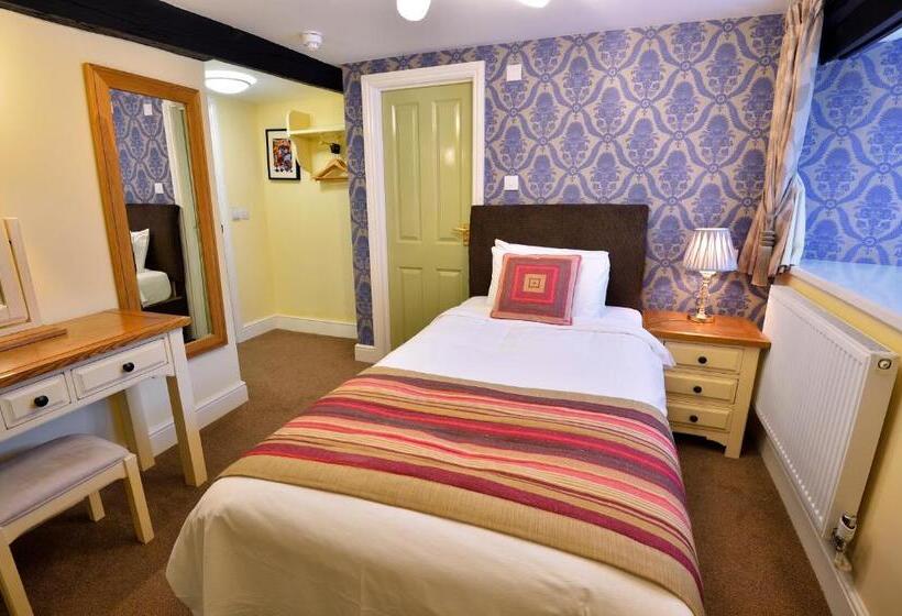 ユースホステル The Green Dragon