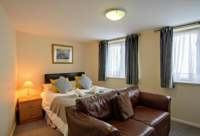 호스텔 Smugglers Luxury Accommodation