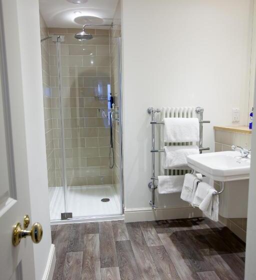 ユースホステル The Ship Inn