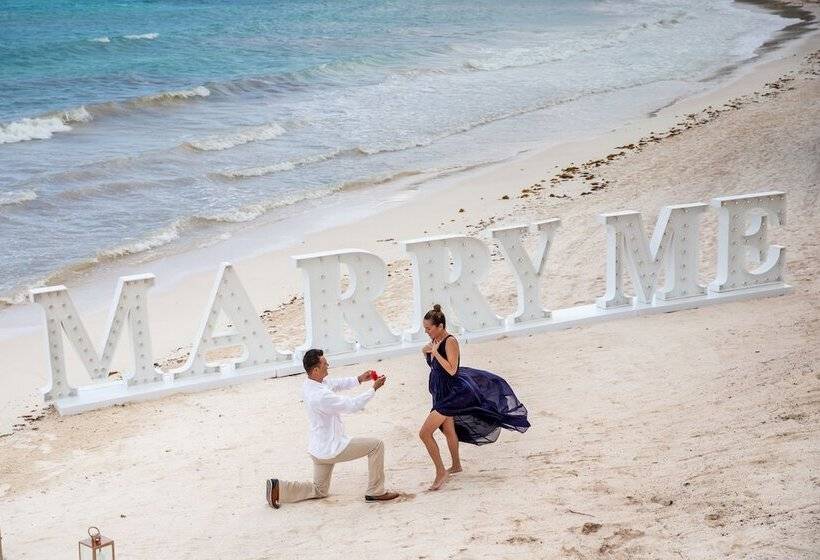 فندق Barcelo Maya Riviera  All Inclusive Adults Only