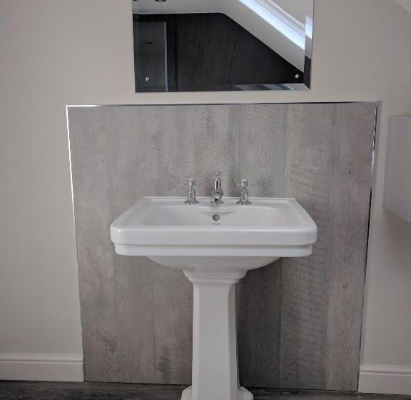 פנסיון Avenue House