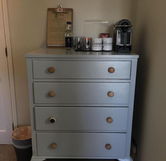 פנסיון Avenue House