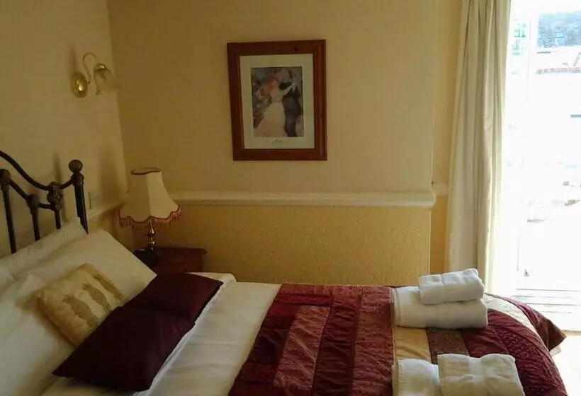پانسیون No. 9 Guest House