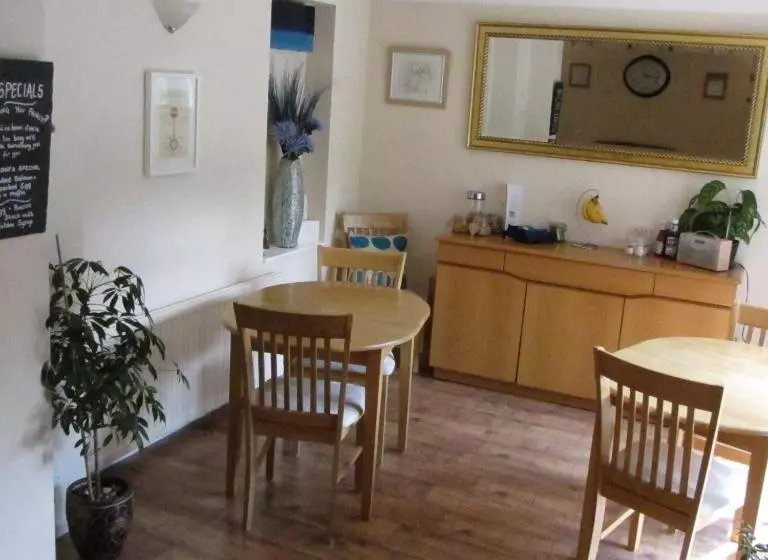 Majatalo Treetops Guest House